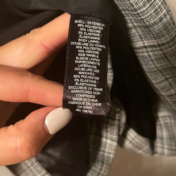 RW&CO. Blazer - Picture 5 of 5